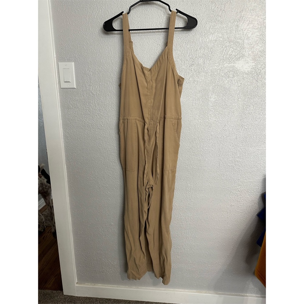 Old navy jumper